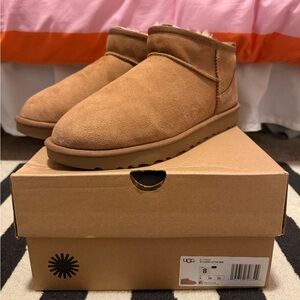 UGG Classic Ultra Mini